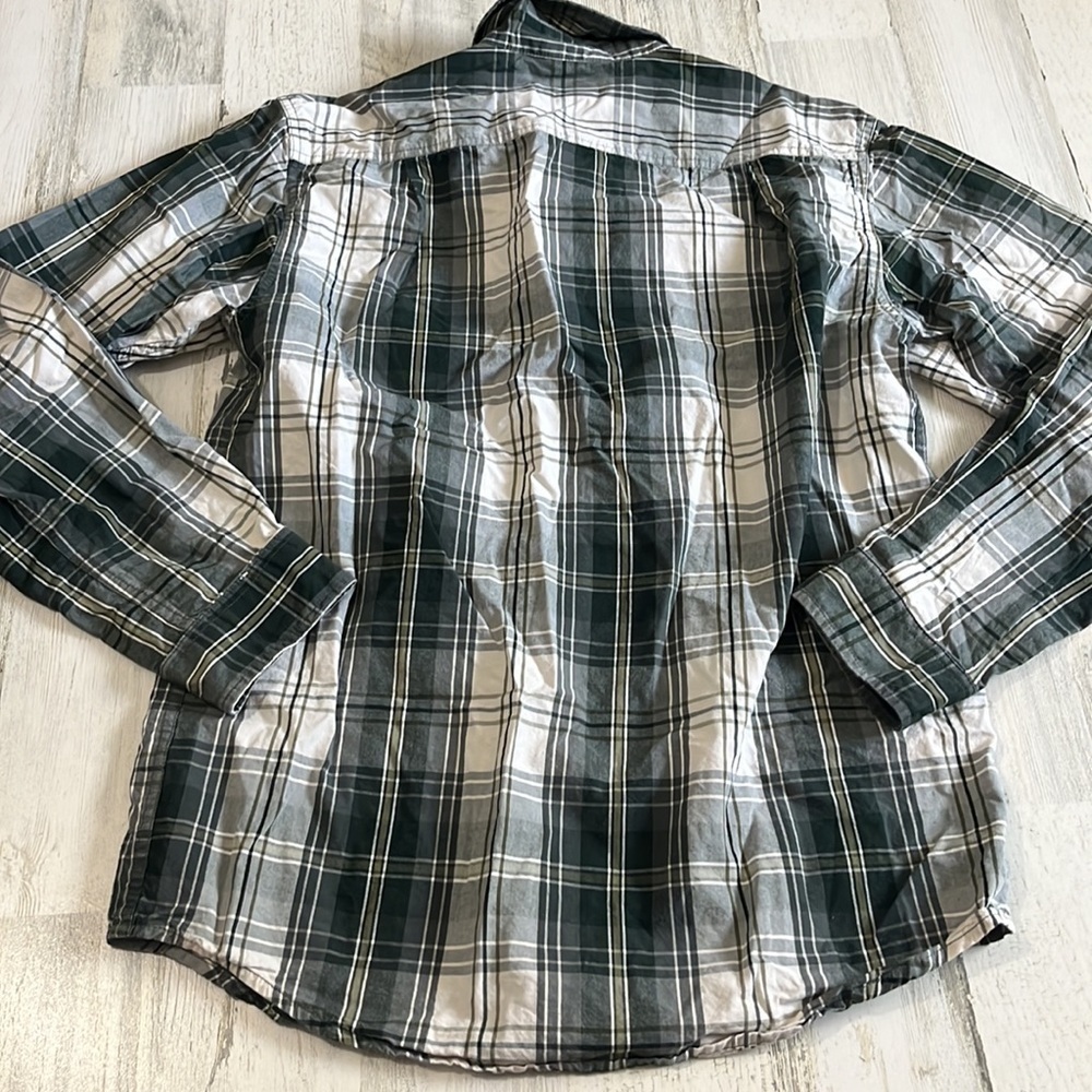 Carhartt Button Down Size Small - Picture 4 of 8